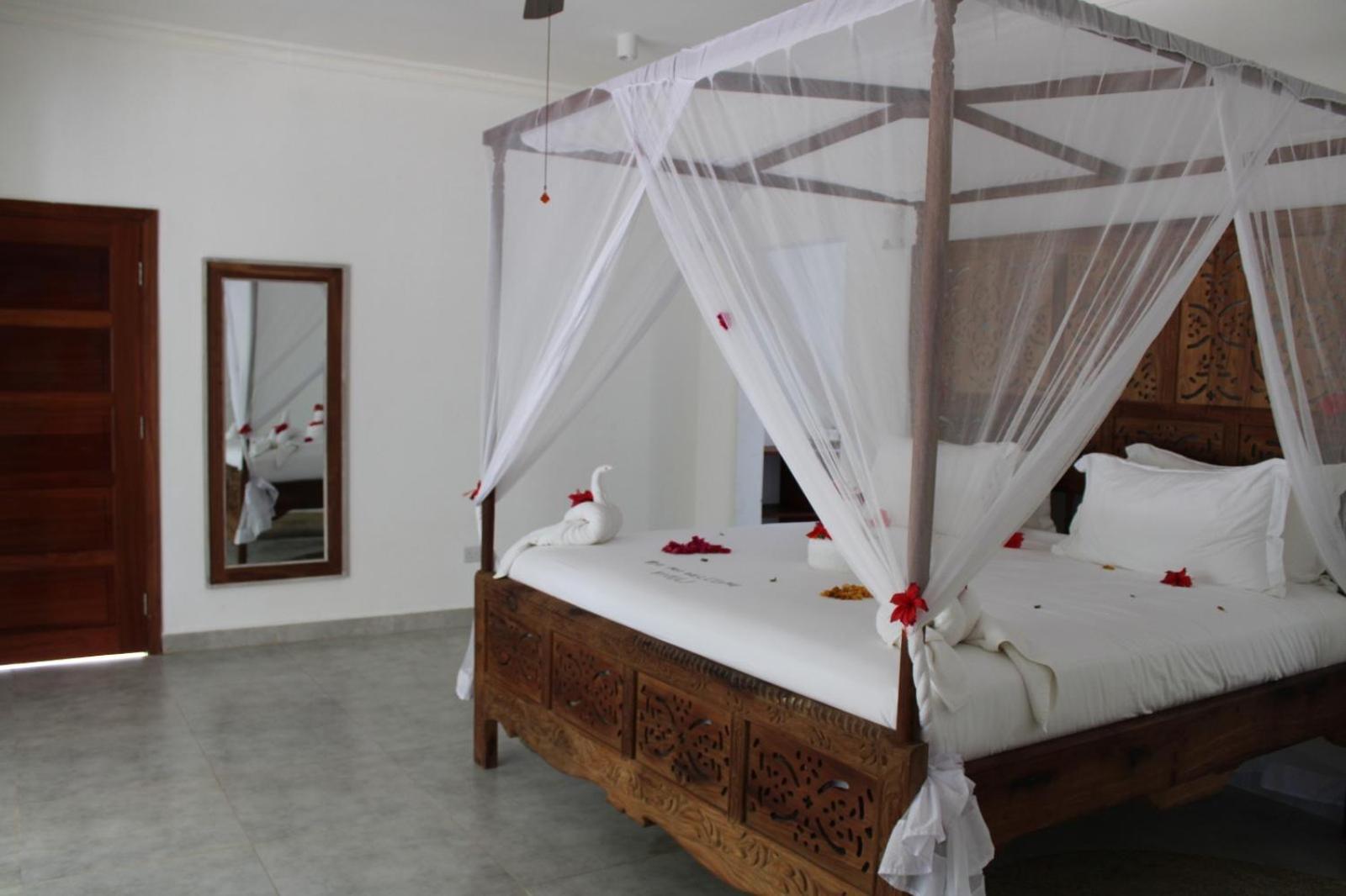 Kivuli Beach Resort Paje Exterior foto